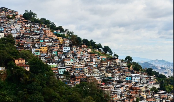Pandemia e desigualdade: o Brasil real